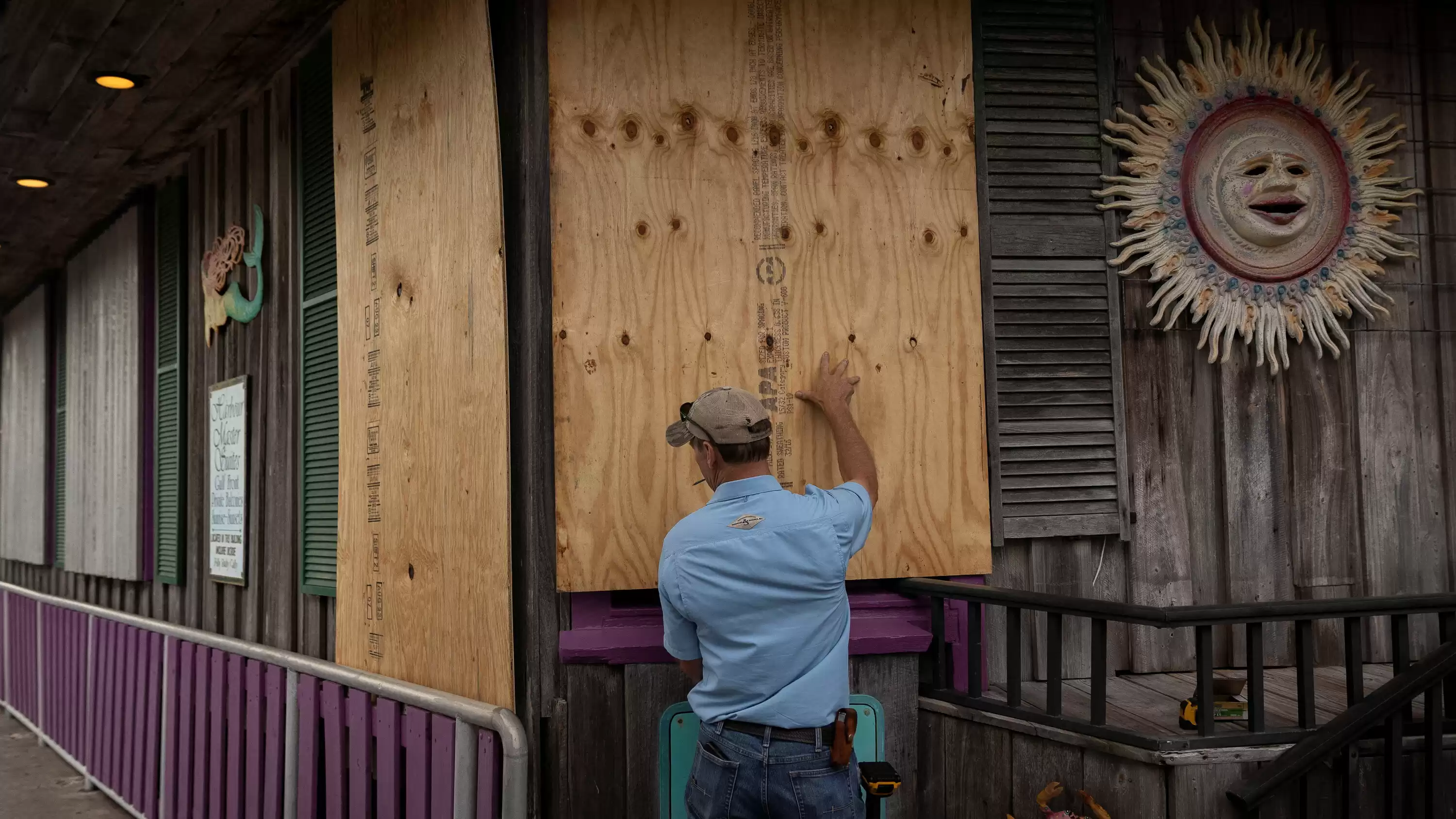 Residents of Cedar Key Prepare for the Worst as Hurricane Idalia Approaches