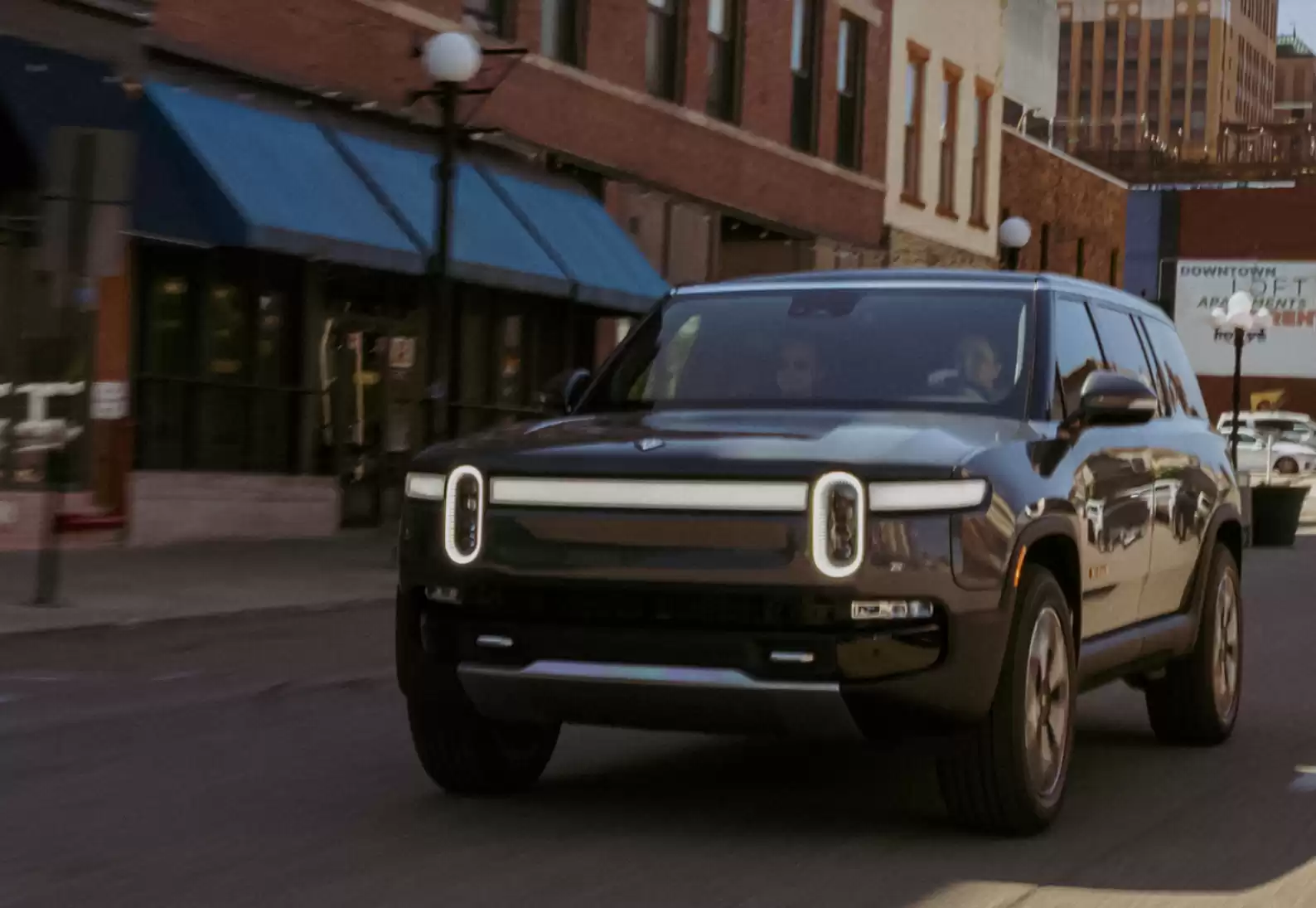 Rivian Stock: Investors Saw Early Gains Lost Today
