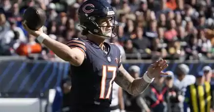 Rookie Tyson Bagent Propels Bears to 30-12 Victory over Raiders