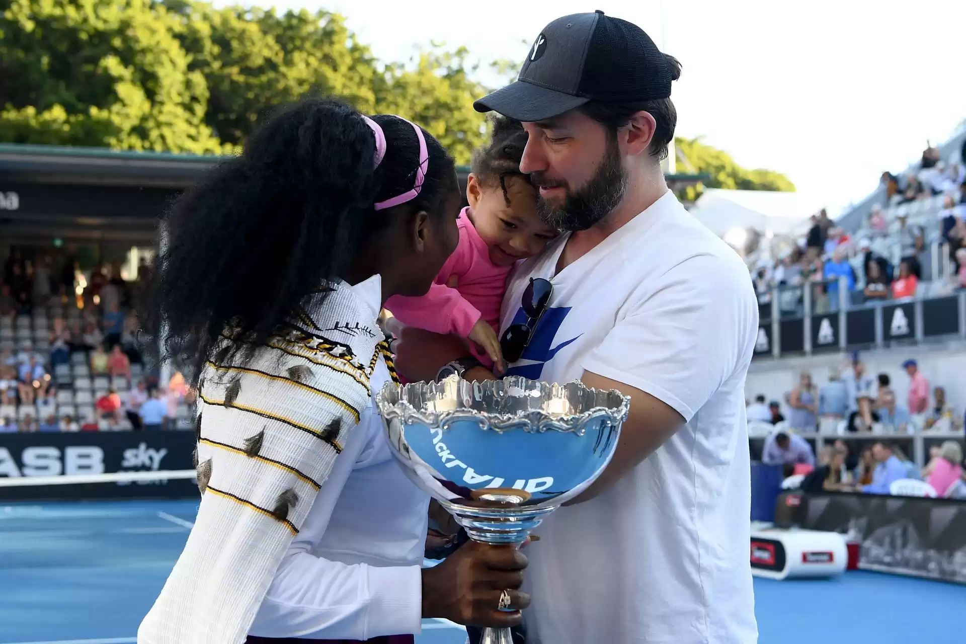 Serena Williams and Alexis Ohanian's Second Child Adira River's Photoshoot: Tennis Fans React with "Pure Love and Adoration"