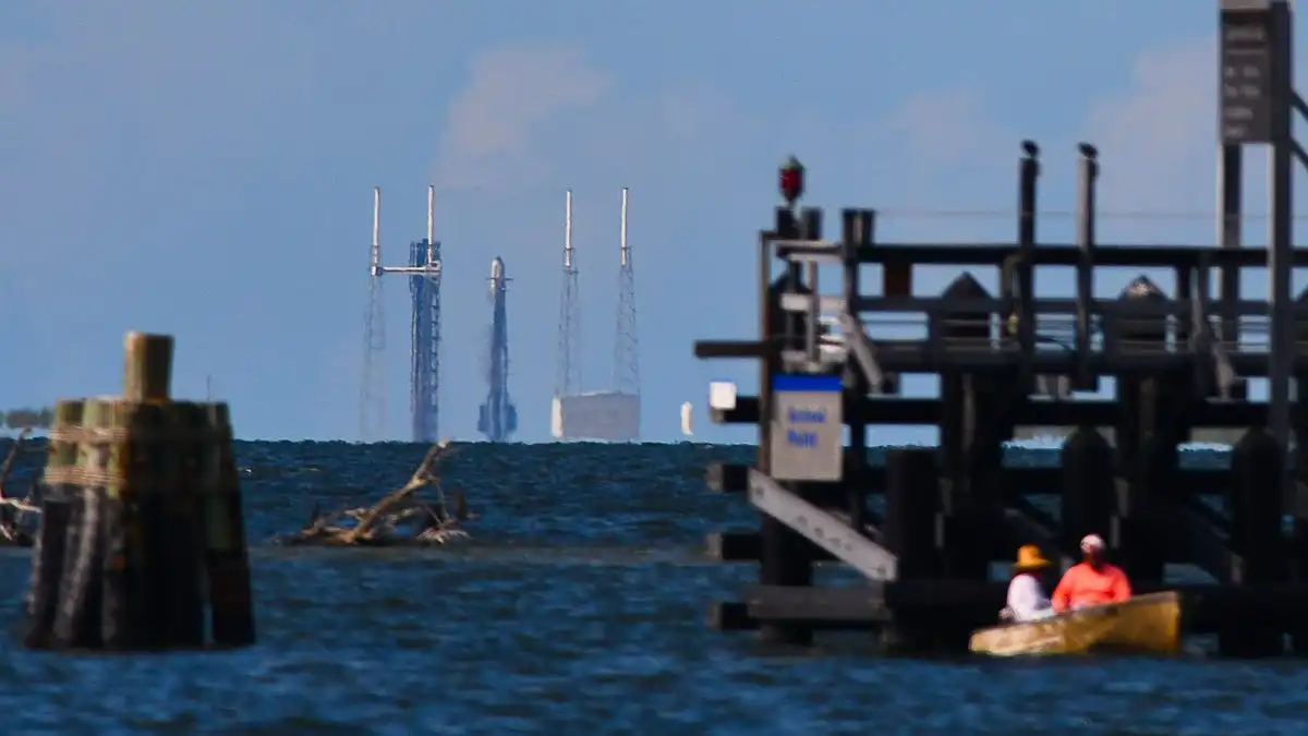 SpaceX Starlink Falcon 9 launch: Live updates from Cape Canaveral, Florida