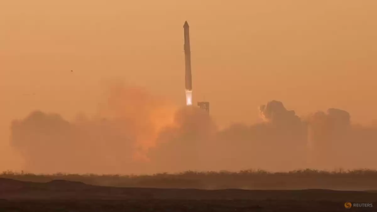 SpaceX Starship launch failure: presumed unsuccessful minutes after reaching space