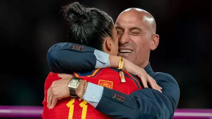 Spain FA chief Luis Rubiales faces criticism after Jennifer Hermoso surprise kiss