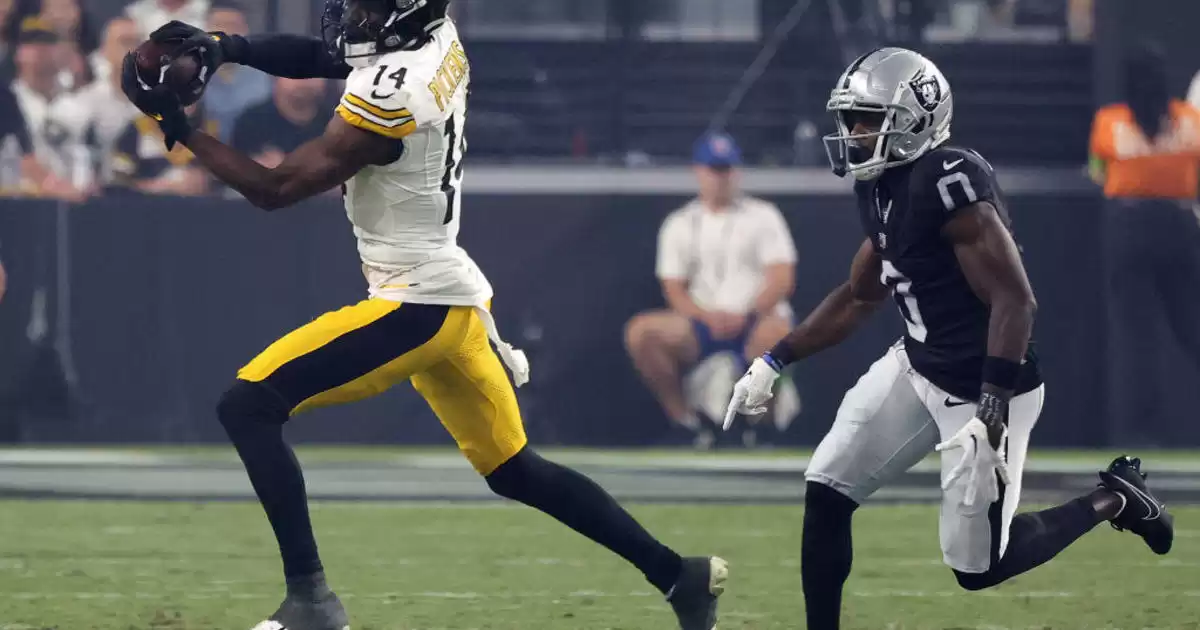 Steelers defense shines, offense finds rhythm in Pittsburgh's 23-18 win over Las Vegas Raiders