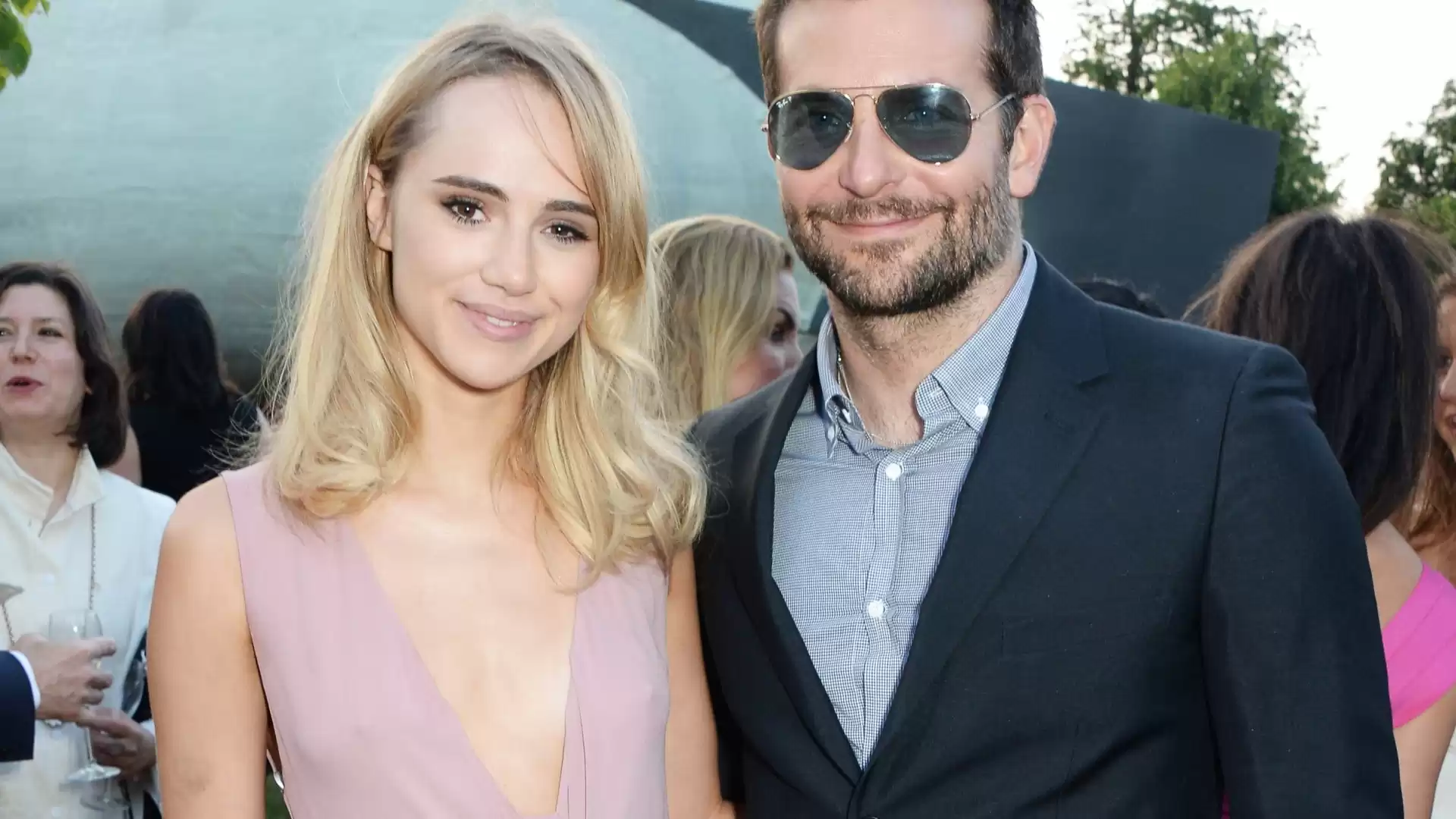 Suki Waterhouse love Bradley Cooper romance