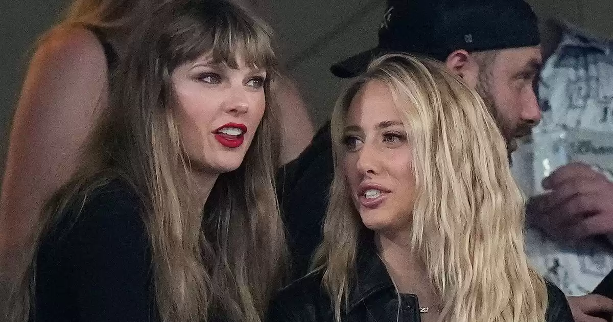 Taylor Swift Brings Hollywood Pals to Cheer on Travis Kelce at Chiefs-Jets Game