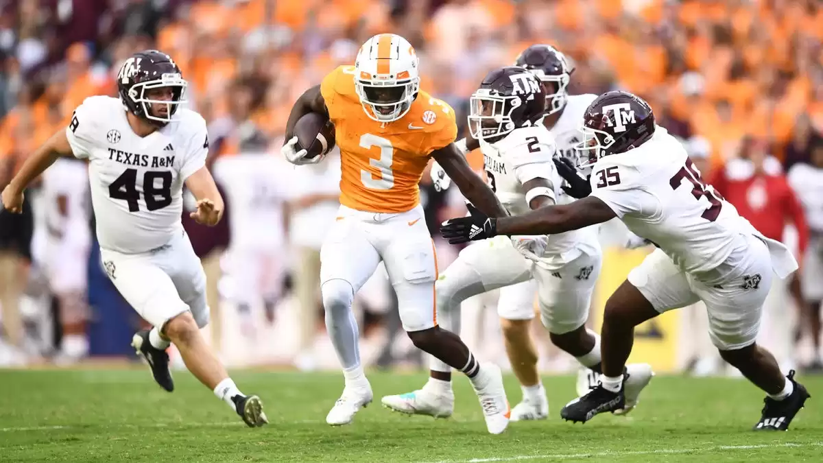 Tennessee football's defense, led by Dee Williams, defeats Texas A&M;Can they overcome Alabama?