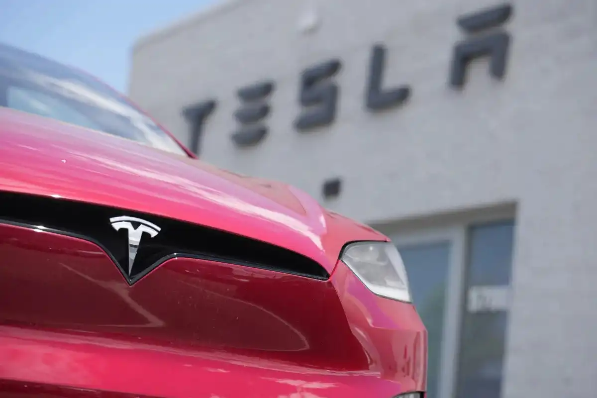 Tesla stock rises 6%, extends rally with 'Mojo back for Musk' following latest delivery data