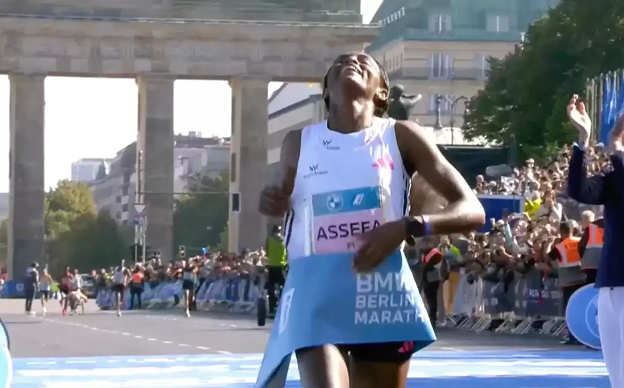 Tigst Assefa sets new world record, Eliud Kipchoge claims 5th Berlin Marathon title