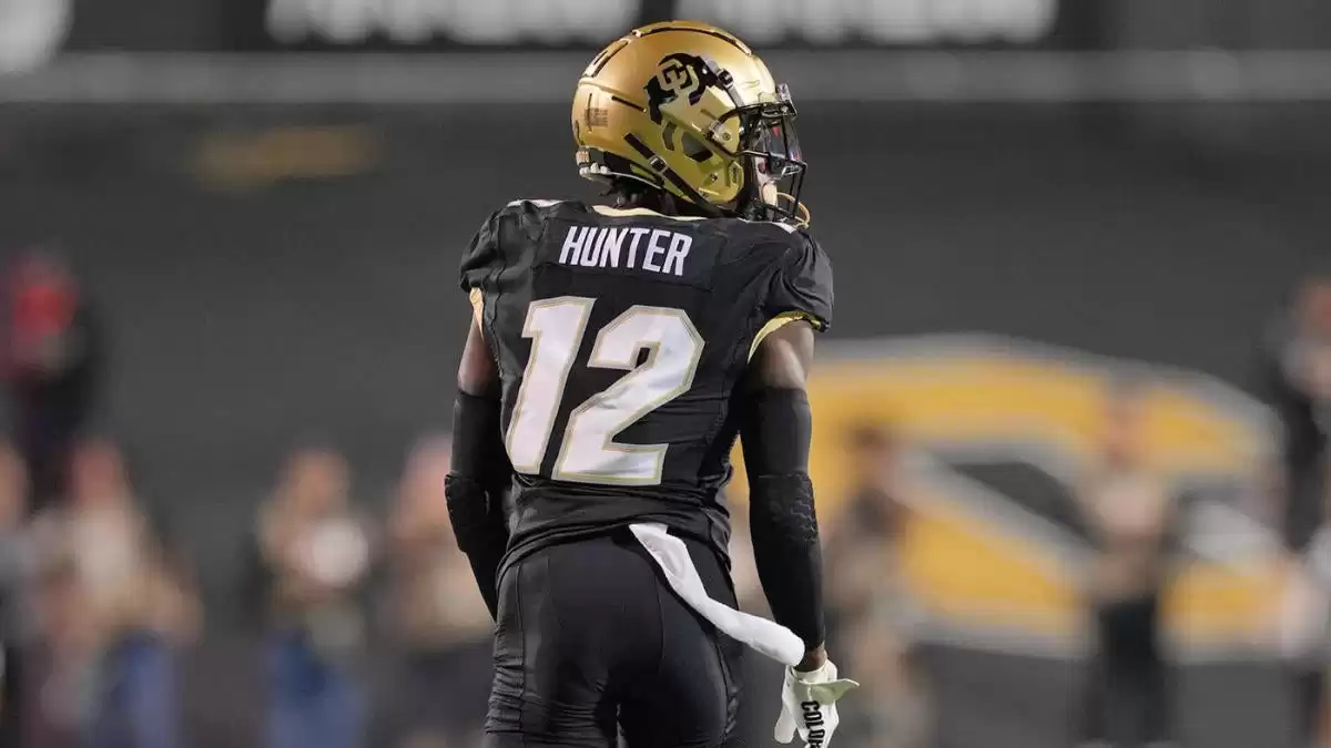 Travis Hunter Injury: Colorado Star Player Hospitalized after Violent Hit vs Colorado State