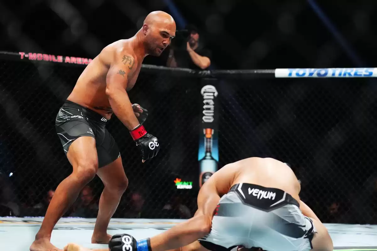 UFC 290: Robbie Lawler's Earnings After Knocking Out Niko Price