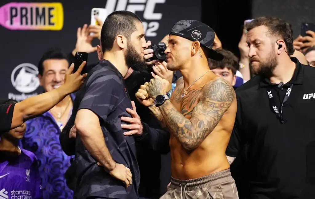 UFC 302 Bets: Islam Makhachev vs Dustin Poirier, Sean Strickland vs Paulo Costa