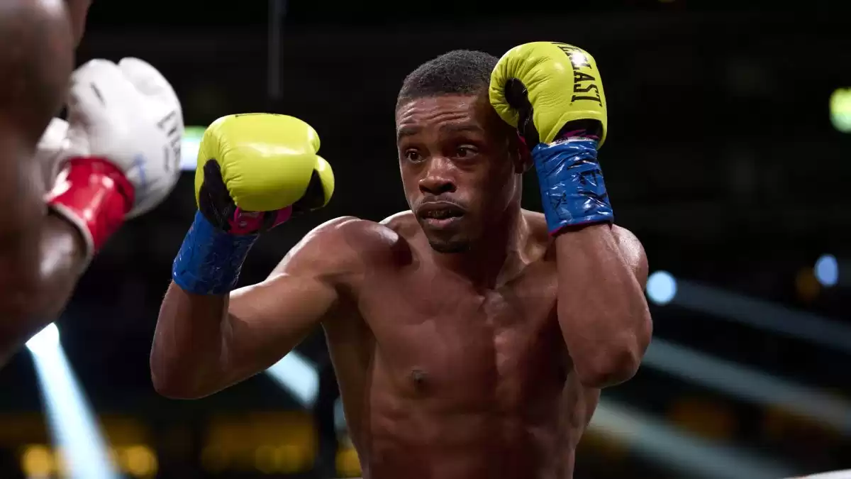 'Watch Spence vs Crawford Boxing Online: Live Stream, Free Option, Fight Card, Start Time, Odds'