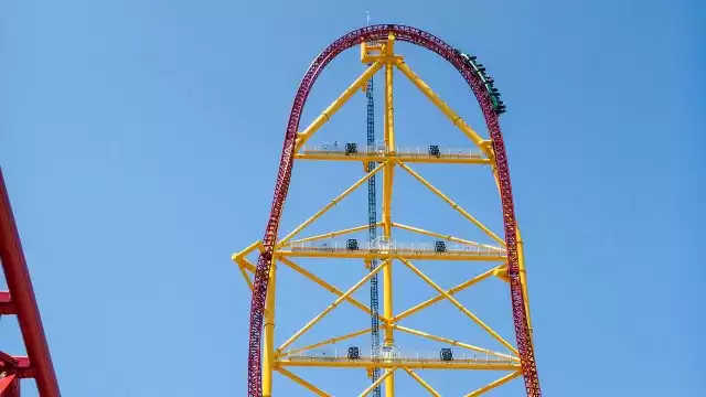Woman sues Cedar Point parent company after suffering serious head injury while waiting for Top Thrill Dragster
