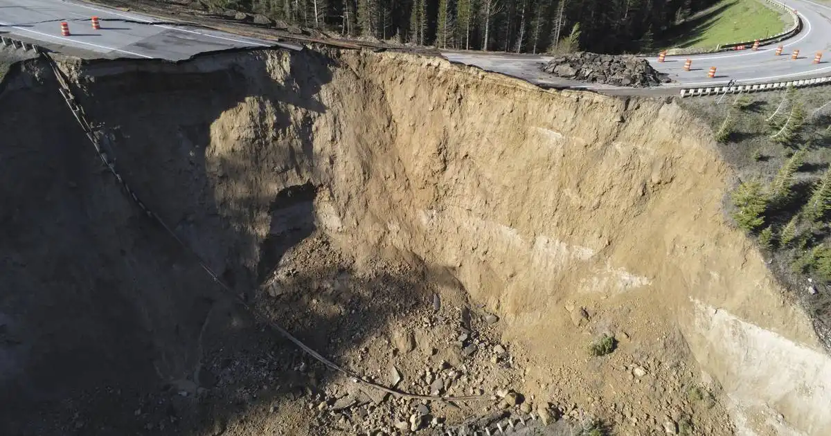 Wyoming Teton Pass road collapse: Rebuilding timeline uncertain