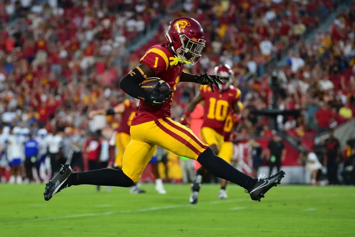 Zachariah Branch Impresses in College Football Debut, Leading USC to Blowout Victory